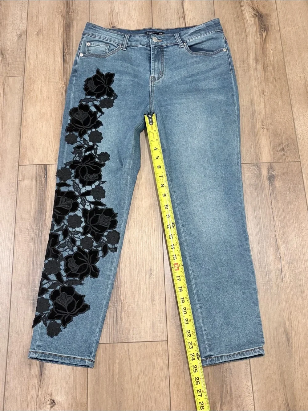 Boston Proper Floral Embroidered Skinny Jeans Cottagecore Boho Chic 10 Mobwife